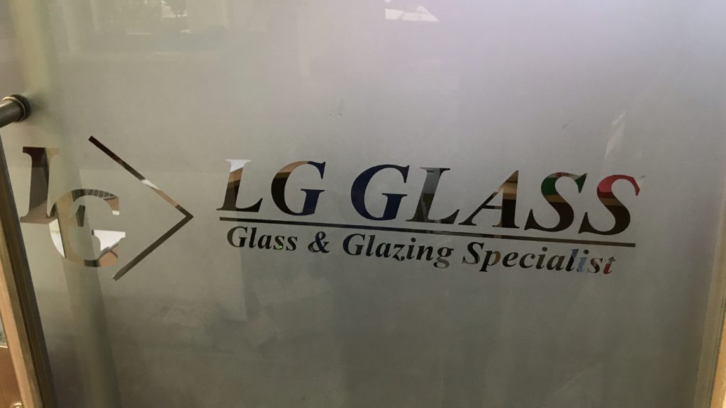 Sandblasting LG Glass